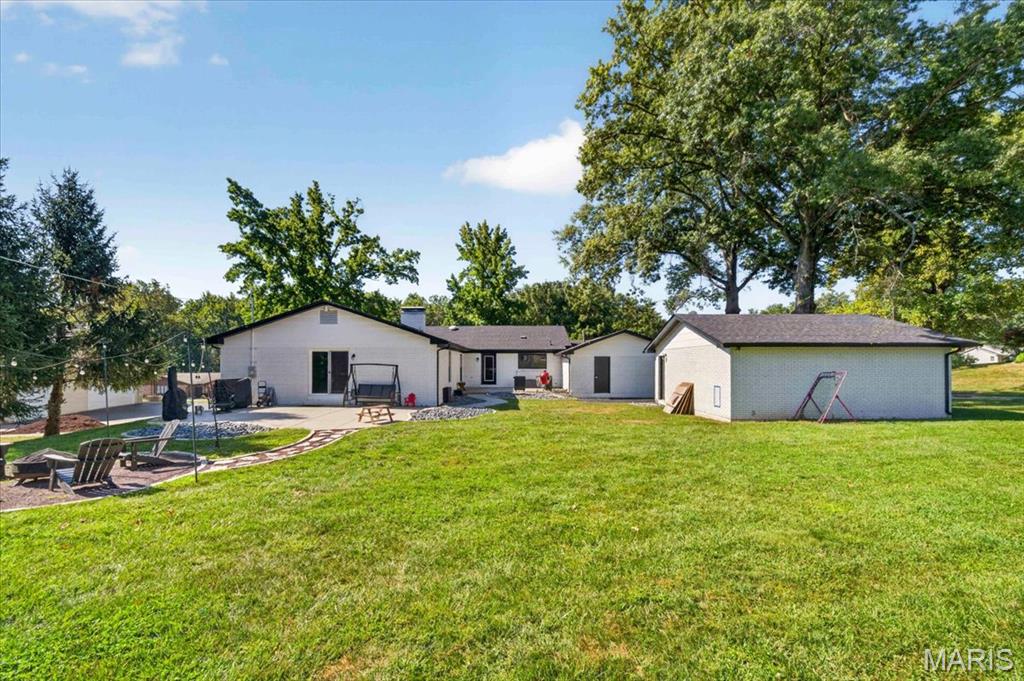 14391 Ladue Road Chesterfield, MO 63017 - Photo 41 of 43 Gallery Image 41