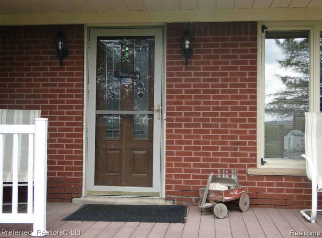 12280 Sweitzer Road Carleton, MI 48117 - Photo 12 of 84 DSC06130.jpg