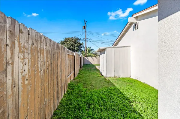 $4,500 | 6431 Brown Huntington Beach, Huntington Beach, CA 92647