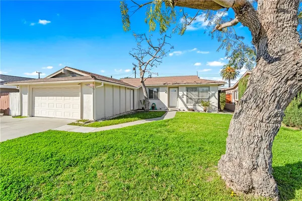 $4,500 | 6431 Brown Huntington Beach, Huntington Beach, CA 92647