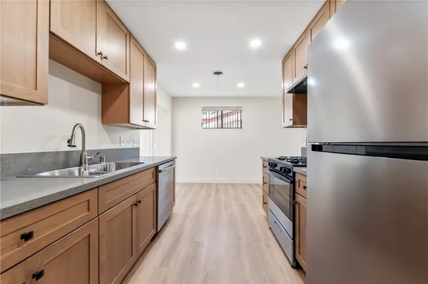 $4,500 | 6431 Brown Huntington Beach, Huntington Beach, CA 92647