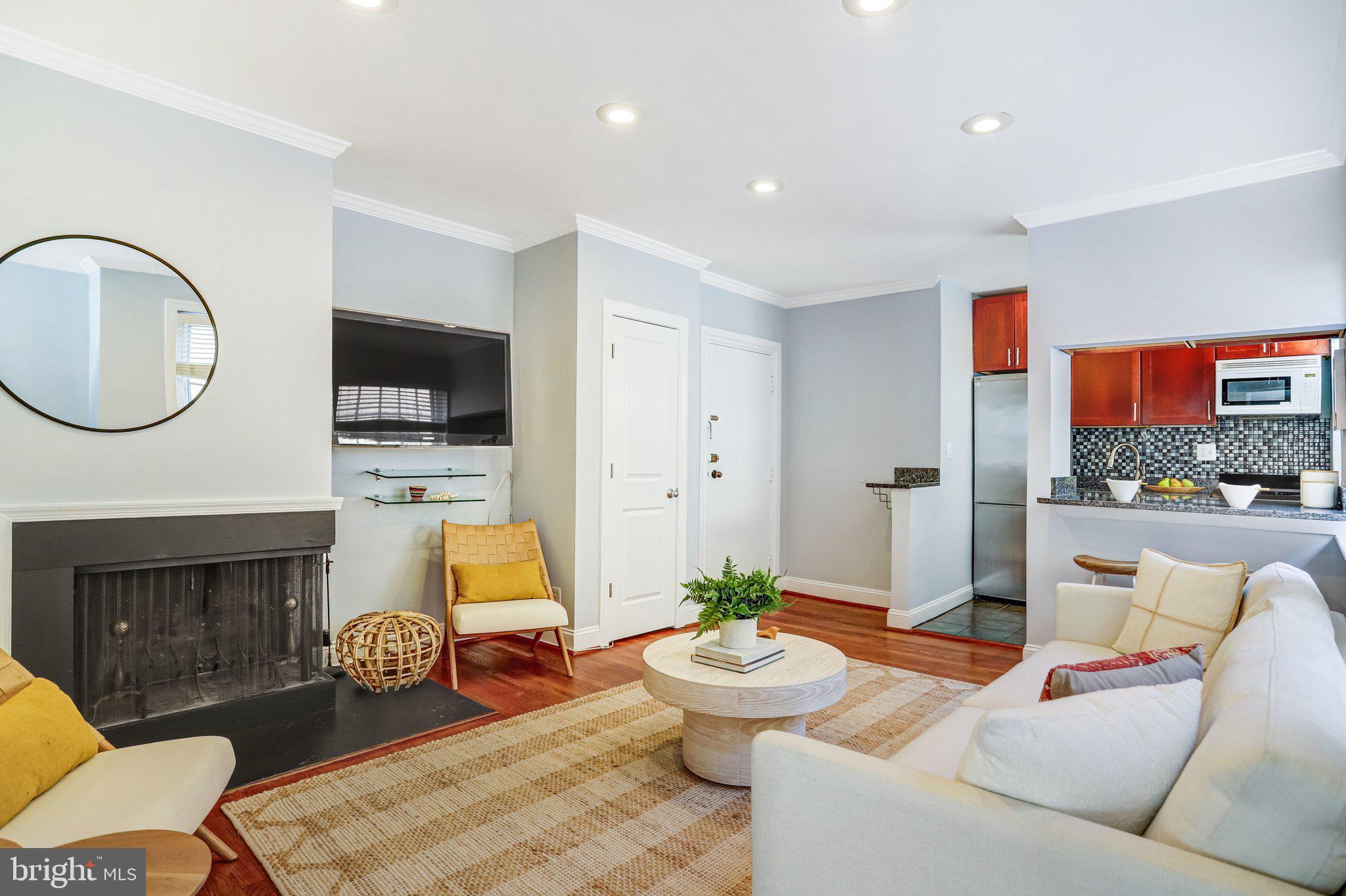 115 E Street Southeast, Unit 302 Washington, DC 20003 - Photo 2 of 19