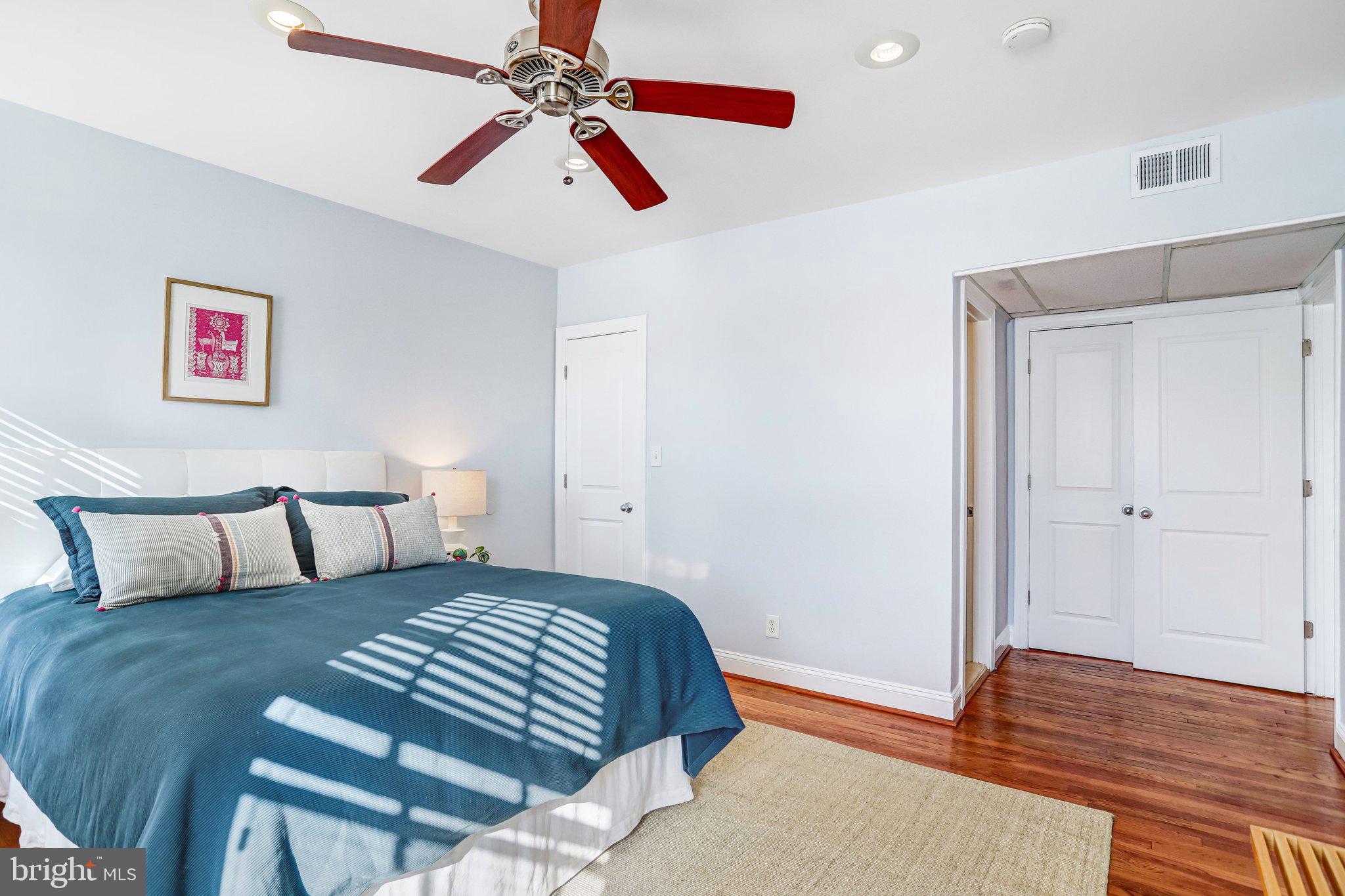 115 E Street Southeast, Unit 302 Washington, DC 20003 - Photo 10 of 19