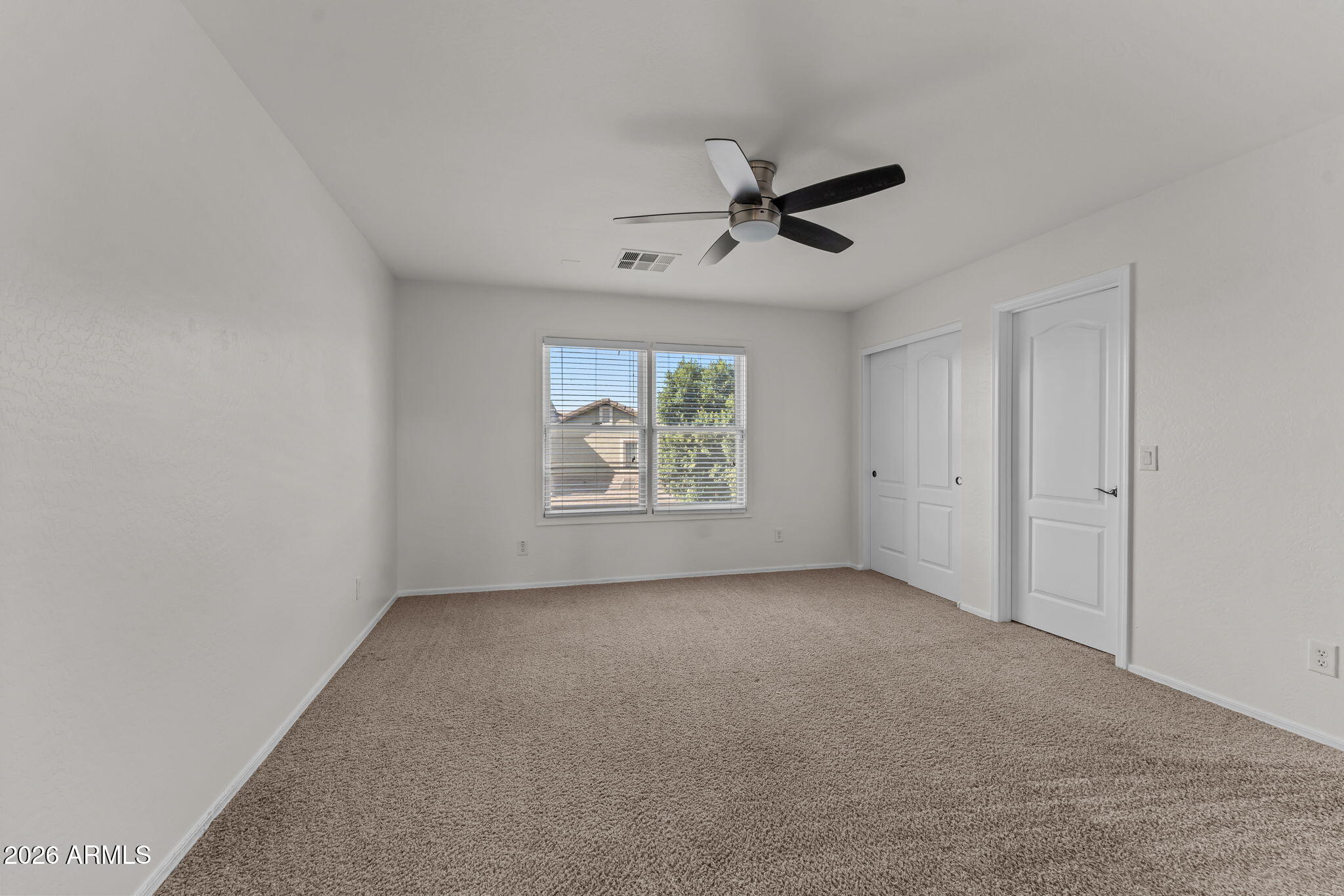 2214 East Fraktur Road Phoenix, AZ 85040 - Photo 23 of 44 36-web-or-mls-DSC05510