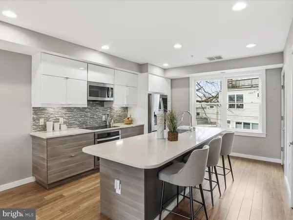 $1,615,000 | 1242 New Jersey Avenue Northwest, Washington, DC 20001