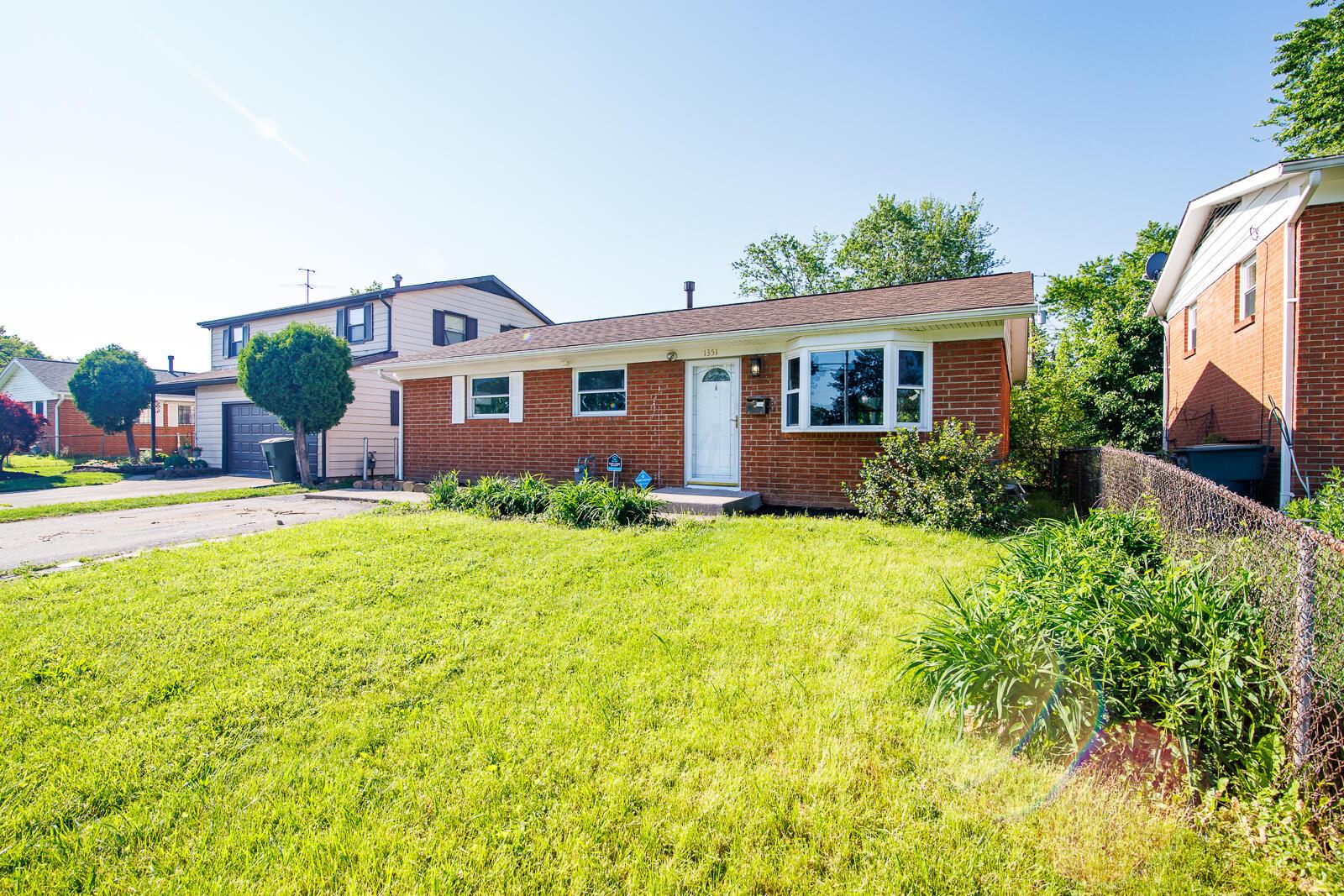 1351 Smith Road Columbus, OH 43207 - Photo 2 of 48 1351 smith-2