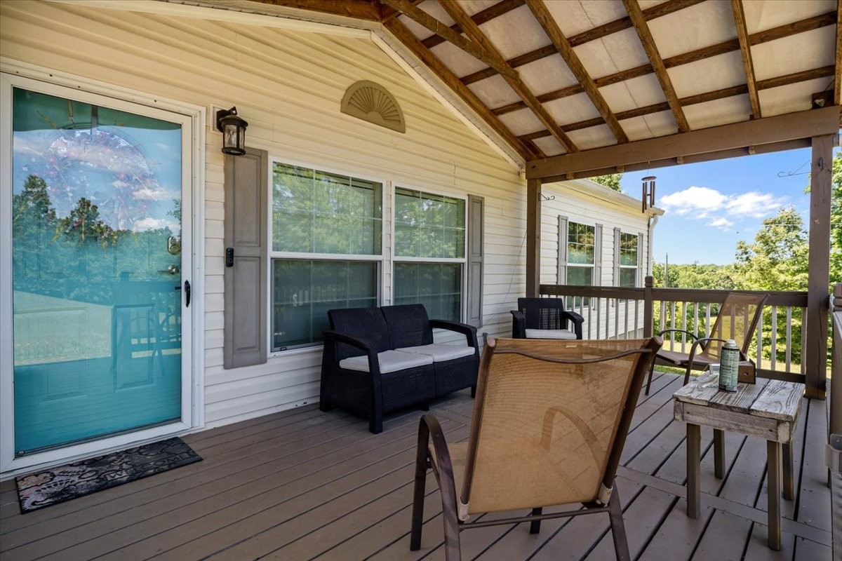 254 Shiloh Hollow Road Erin, TN 37061 - Photo 7 of 63