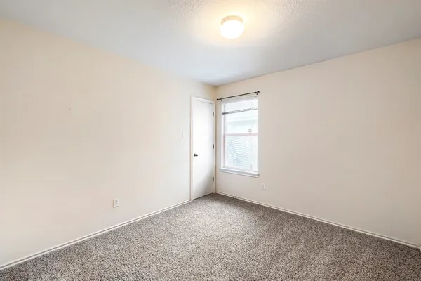 $280,000 | 1011 Shadow Creek Boulevard, Buda, TX 78610