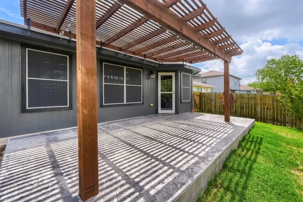 $280,000 | 1011 Shadow Creek Boulevard, Buda, TX 78610