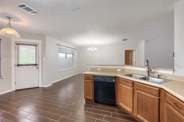 $280,000 | 1011 Shadow Creek Boulevard, Buda, TX 78610