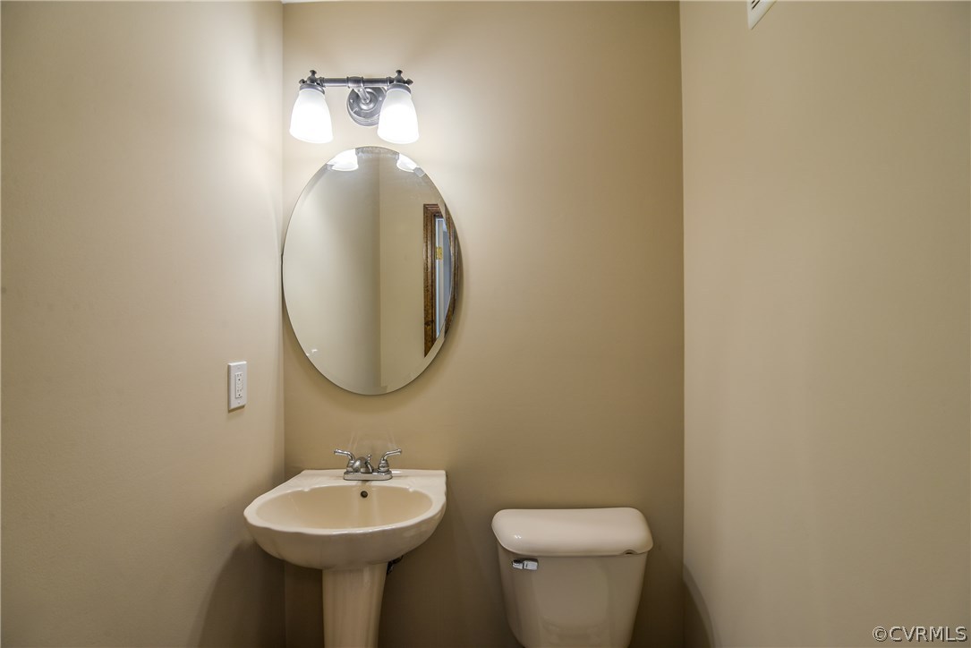 16892 Stage Road Lanexa, VA 23089 - Photo 7 of 25 Gallery Image 7