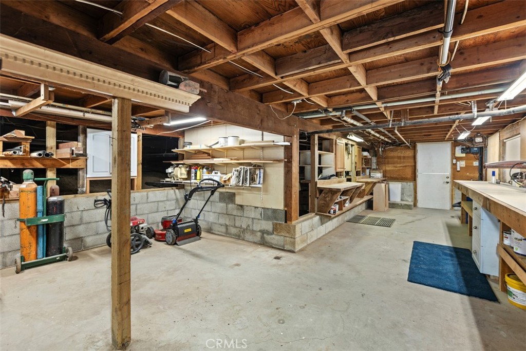 1321 Pepper Tree Lane Vista, CA 92084 - Photo 43 of 63 Workshop accessible form backyard and garage
