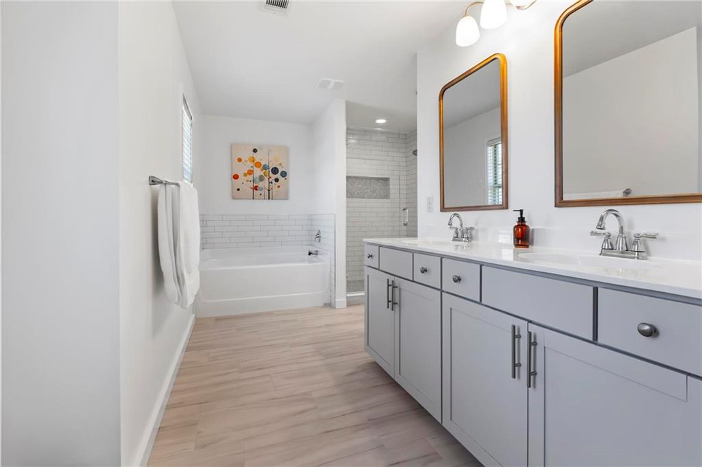 2426 Fair Oaks Way Atlanta, GA 30337 - Photo 19 of 30