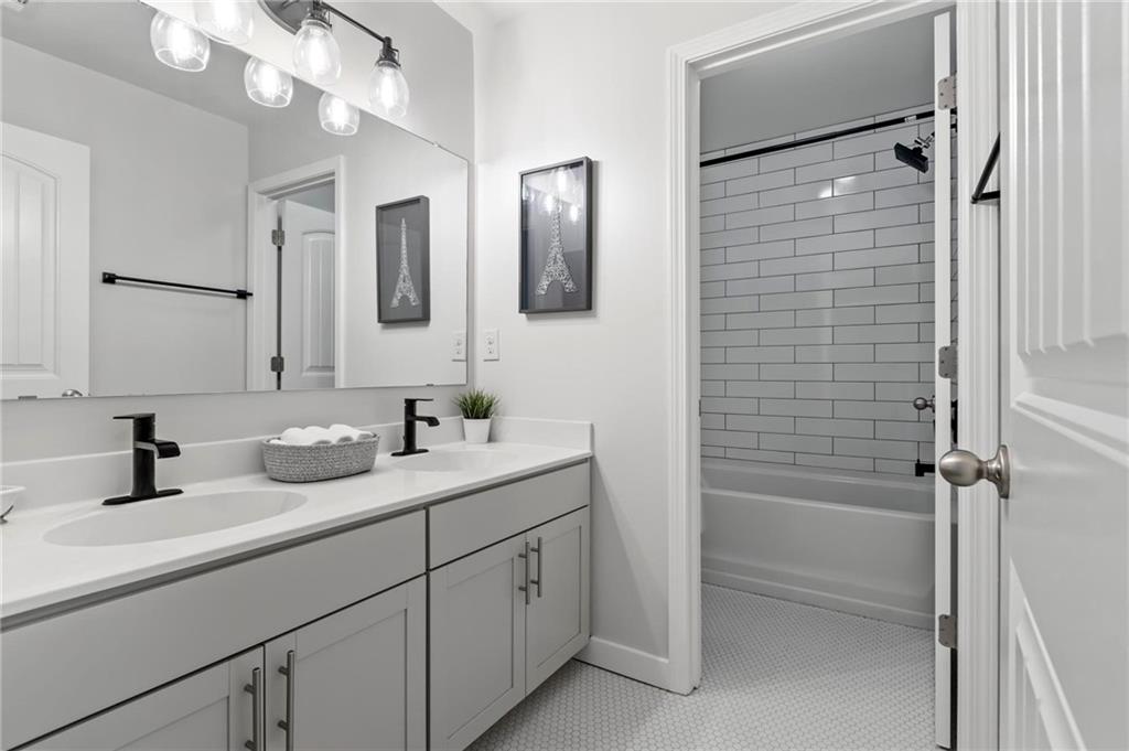 2426 Fair Oaks Way Atlanta, GA 30337 - Photo 24 of 30