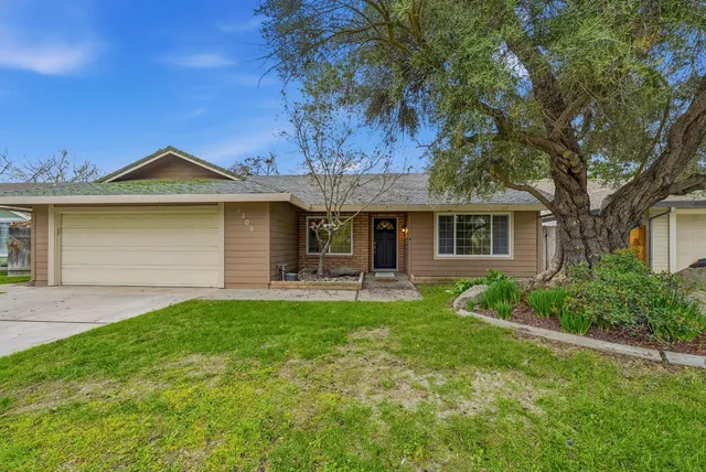 $439,000 | 3308 Shamrock Place, Merced, CA 95340