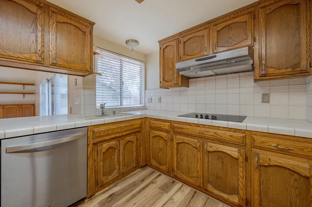 $439,000 | 3308 Shamrock Place, Merced, CA 95340