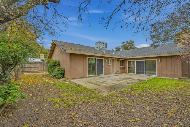 $439,000 | 3308 Shamrock Place, Merced, CA 95340