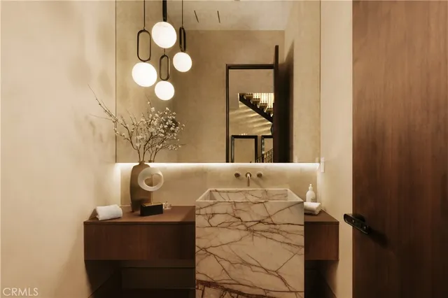 $4,995,000 | 4634 Ethel Avenue, Sherman Oaks, CA 91423