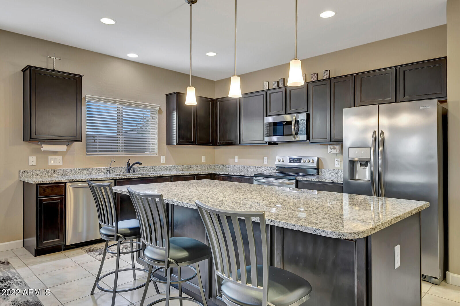 13667 West Briles Road Peoria, AZ 85383 - Photo 11 of 49 10_13667_West_Briles_Rd__10_mls