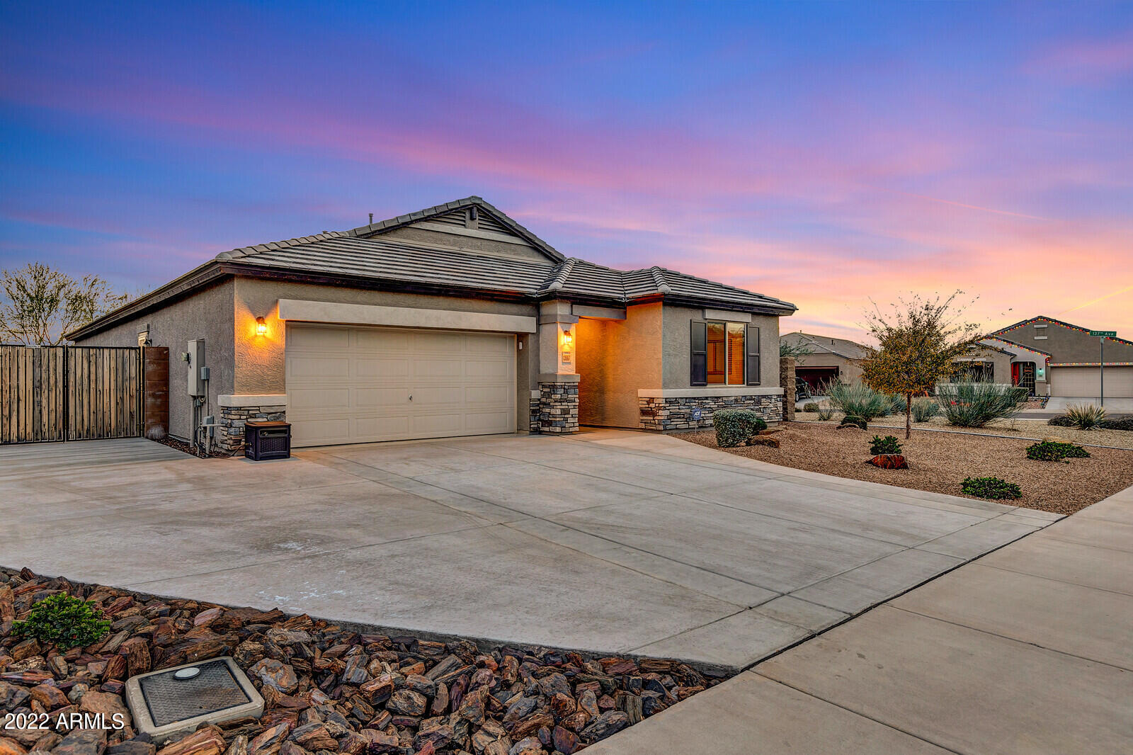 13667 West Briles Road Peoria, AZ 85383 - Photo 42 of 49 41_13667_West_Briles_Rd__41_mls