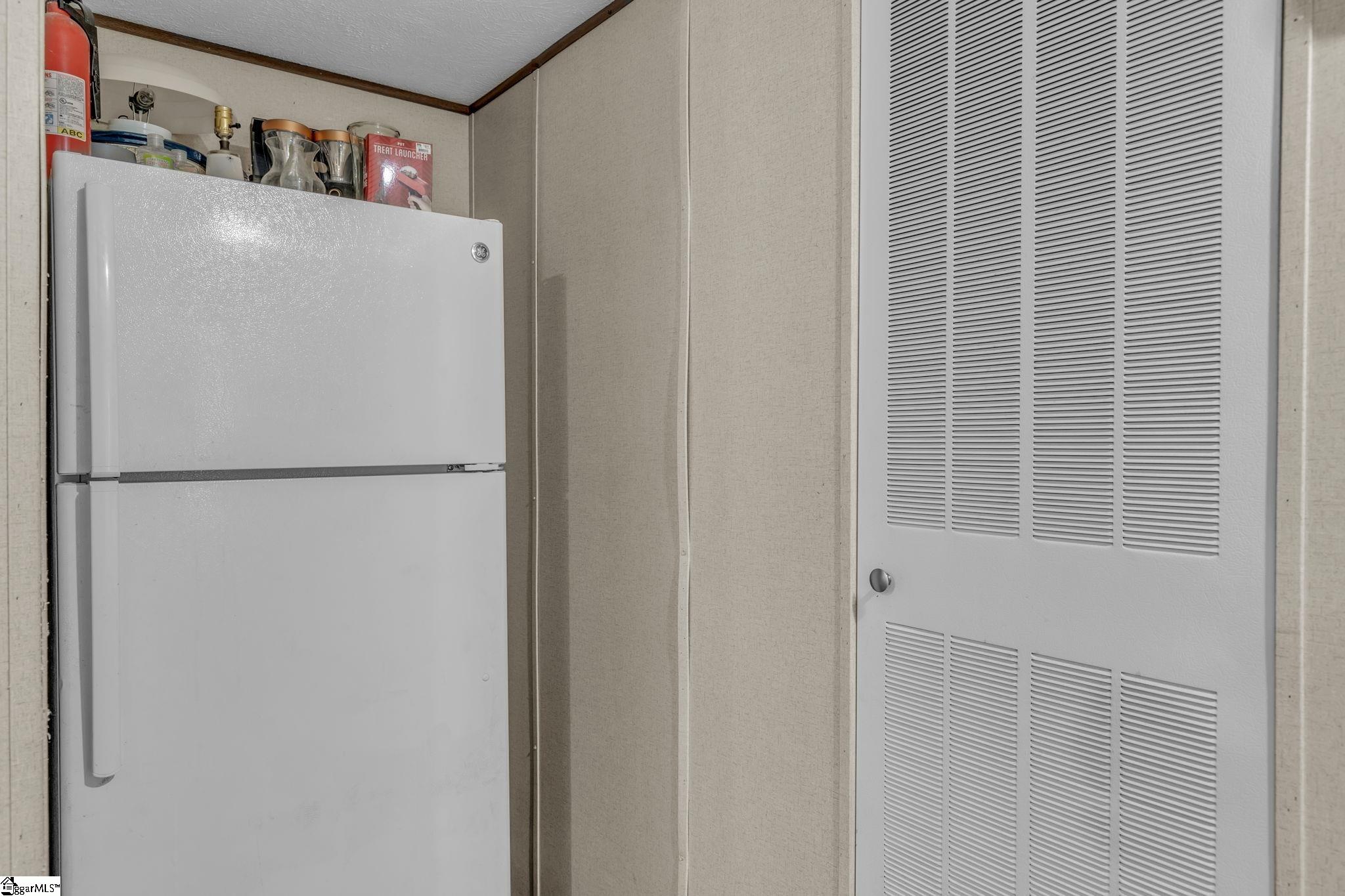 21 Hughes Road Greenville, SC 29611 - Photo 19 of 35