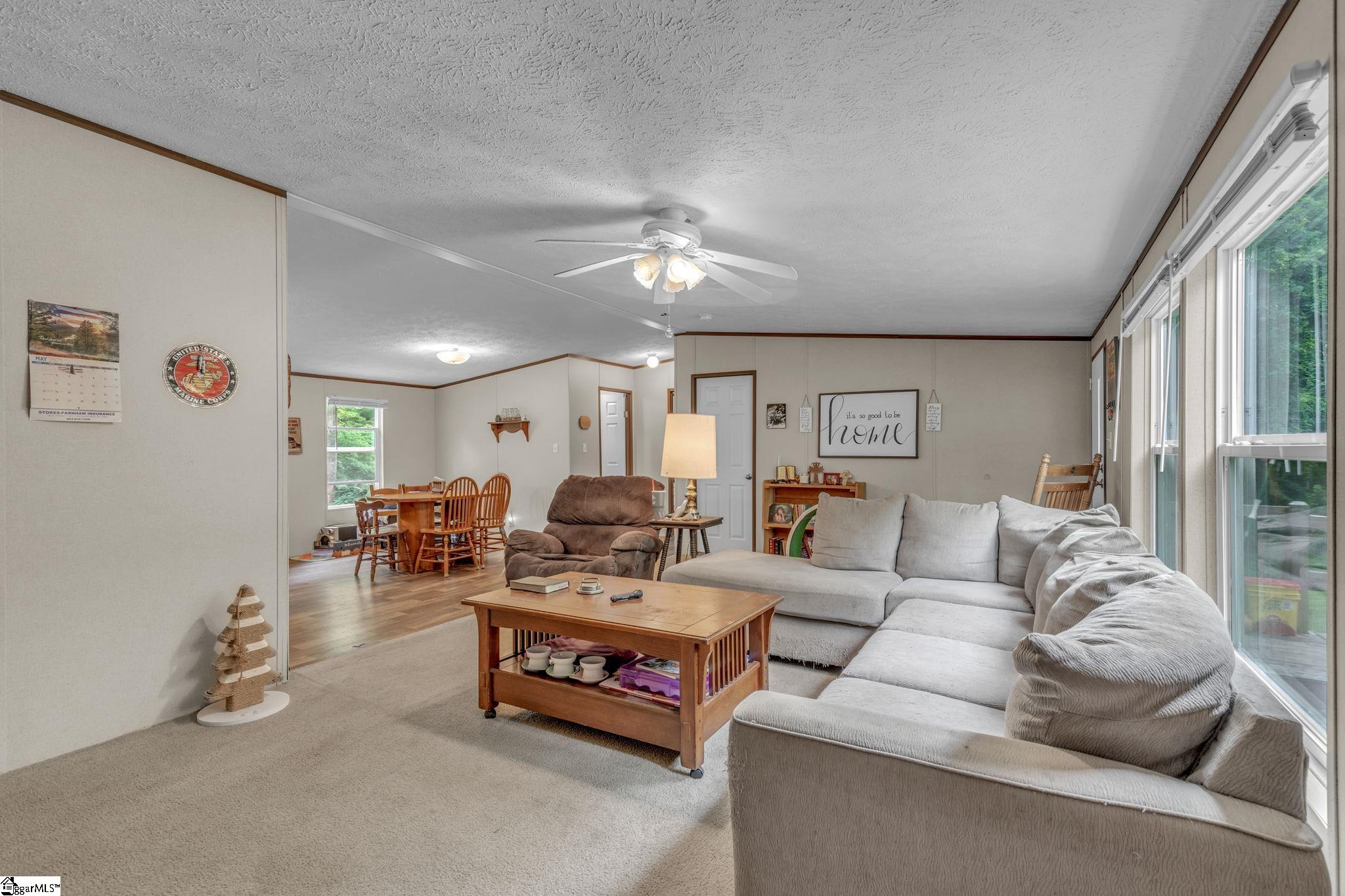 21 Hughes Road Greenville, SC 29611 - Photo 10 of 35