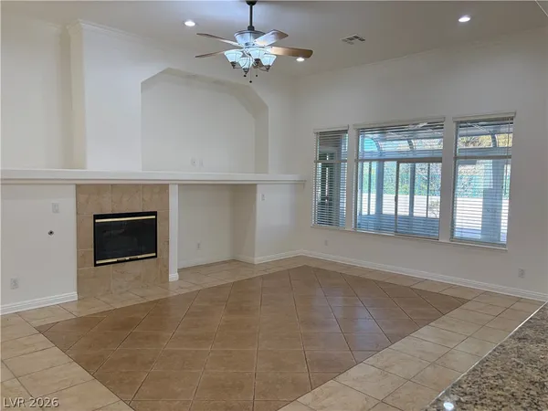 $2,995 | 128 Torchwood Lane, Las Vegas, NV 89144