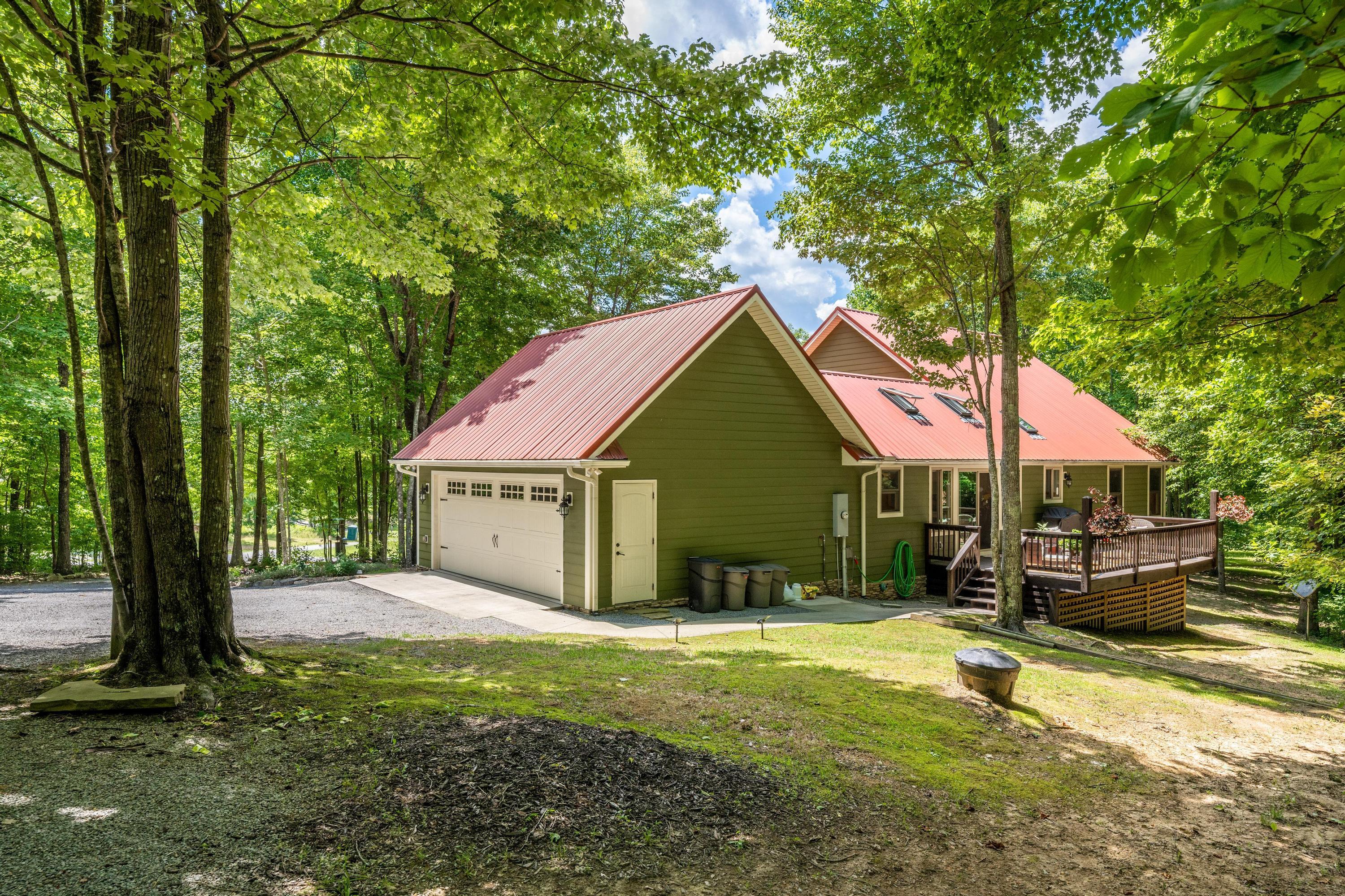 1497 Roaring Creek Road Dunlap, TN 37327 - Photo 5 of 79 2022_07_July_1497_Roaring_Creek_Rd_0005