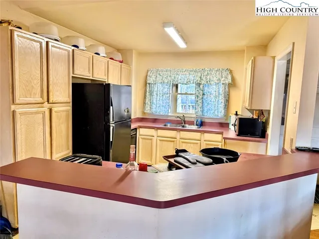 $299,000 | 651 Rivers Edge Road, Sparta, NC 28675