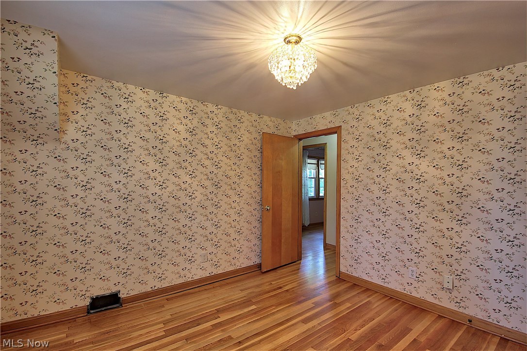 2723 Massillon Road Akron, OH 44312 - Photo 28 of 33