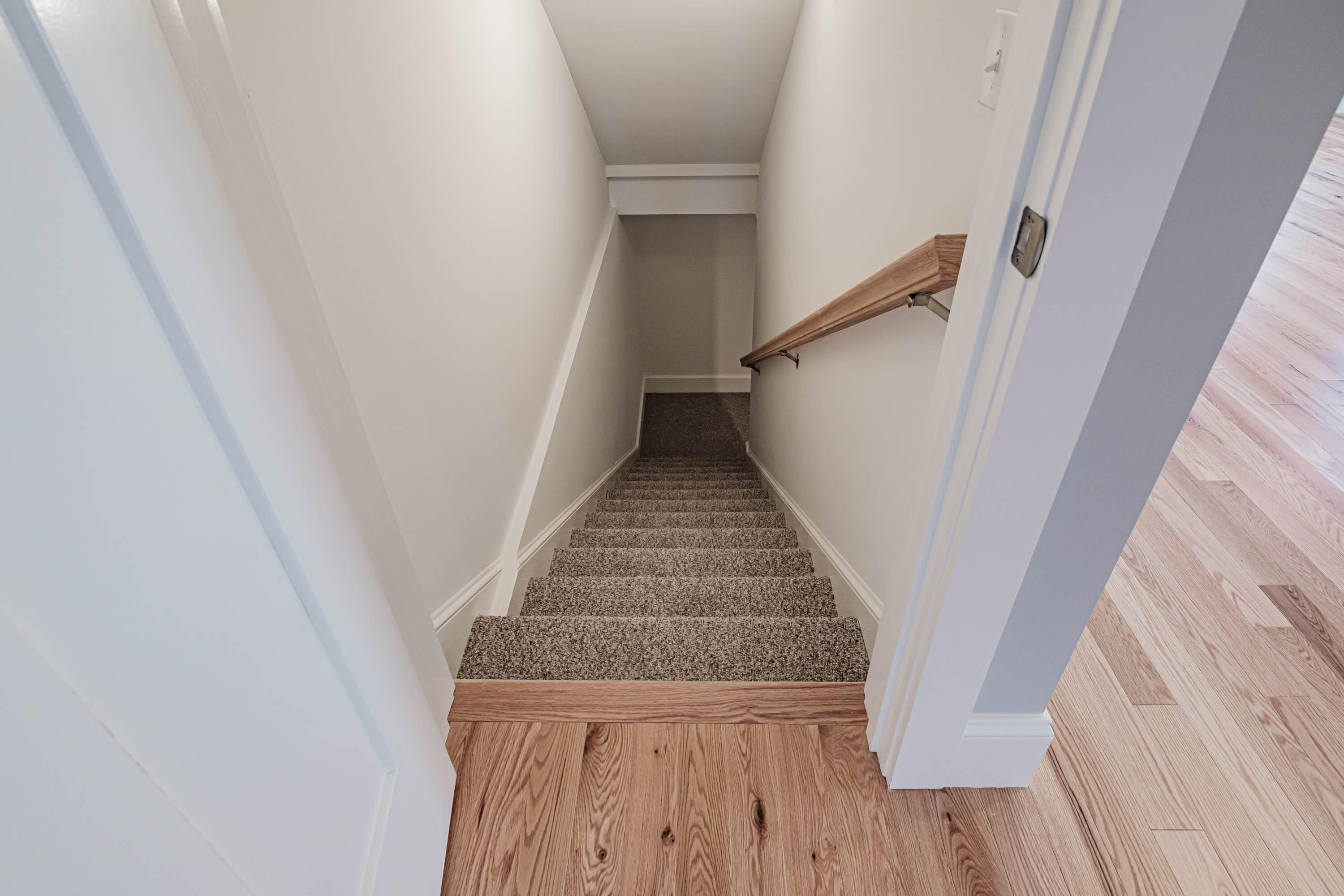 121 Falcon Crest Drive, Unit 2 Gorham, ME 04038 - Photo 34 of 41 20230824gp-64052