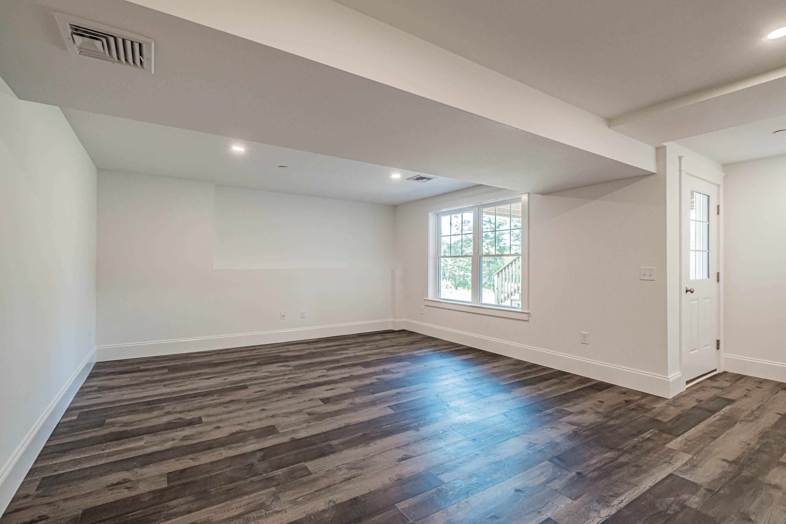 121 Falcon Crest Drive, Unit 2 Gorham, ME 04038 - Photo 37 of 41 20230824gp-64056