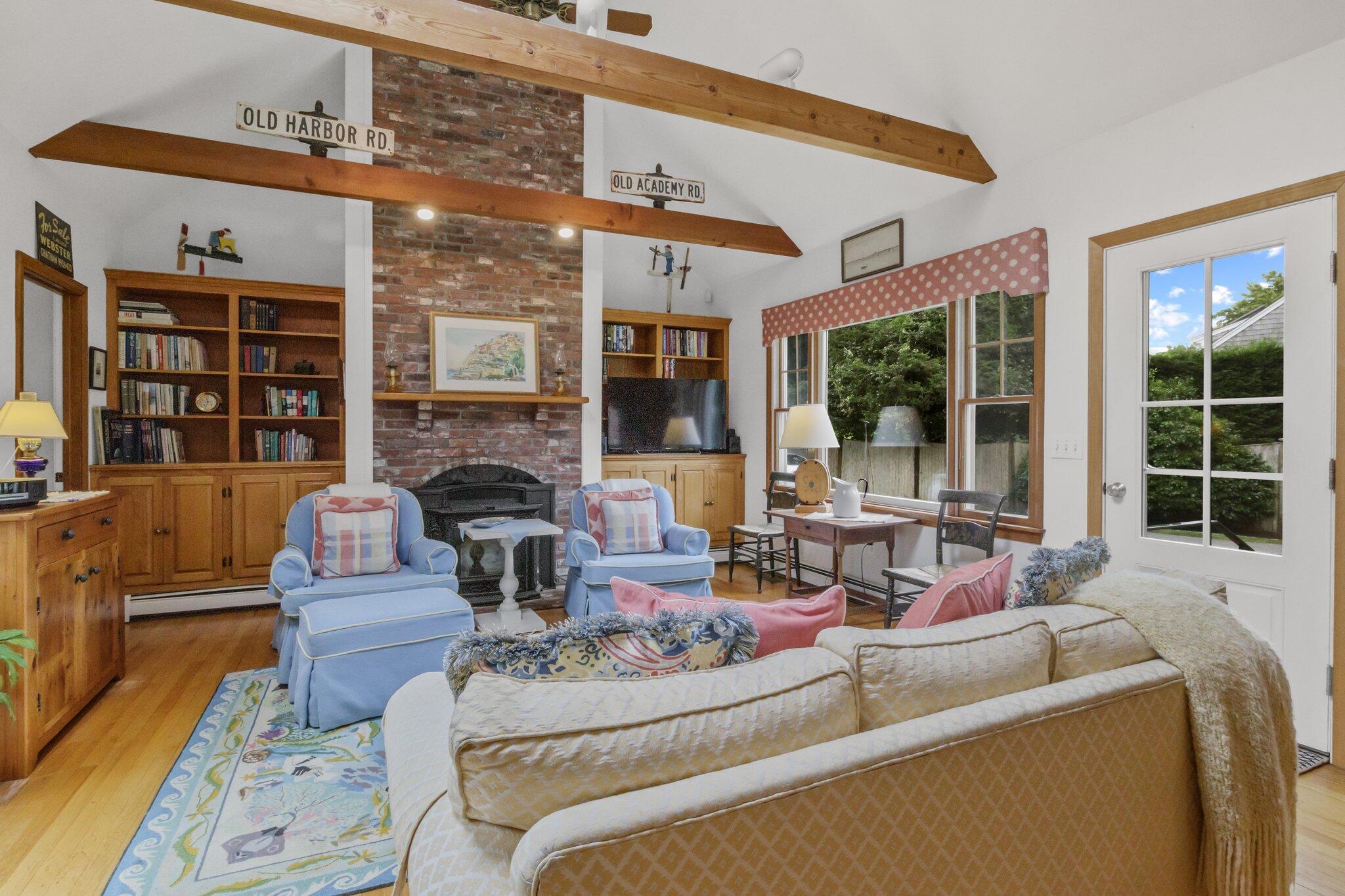 390 Old Harbor Road Chatham, MA 02633 - Photo 13 of 53 12-web-or-mls-390-old-harbor-rd