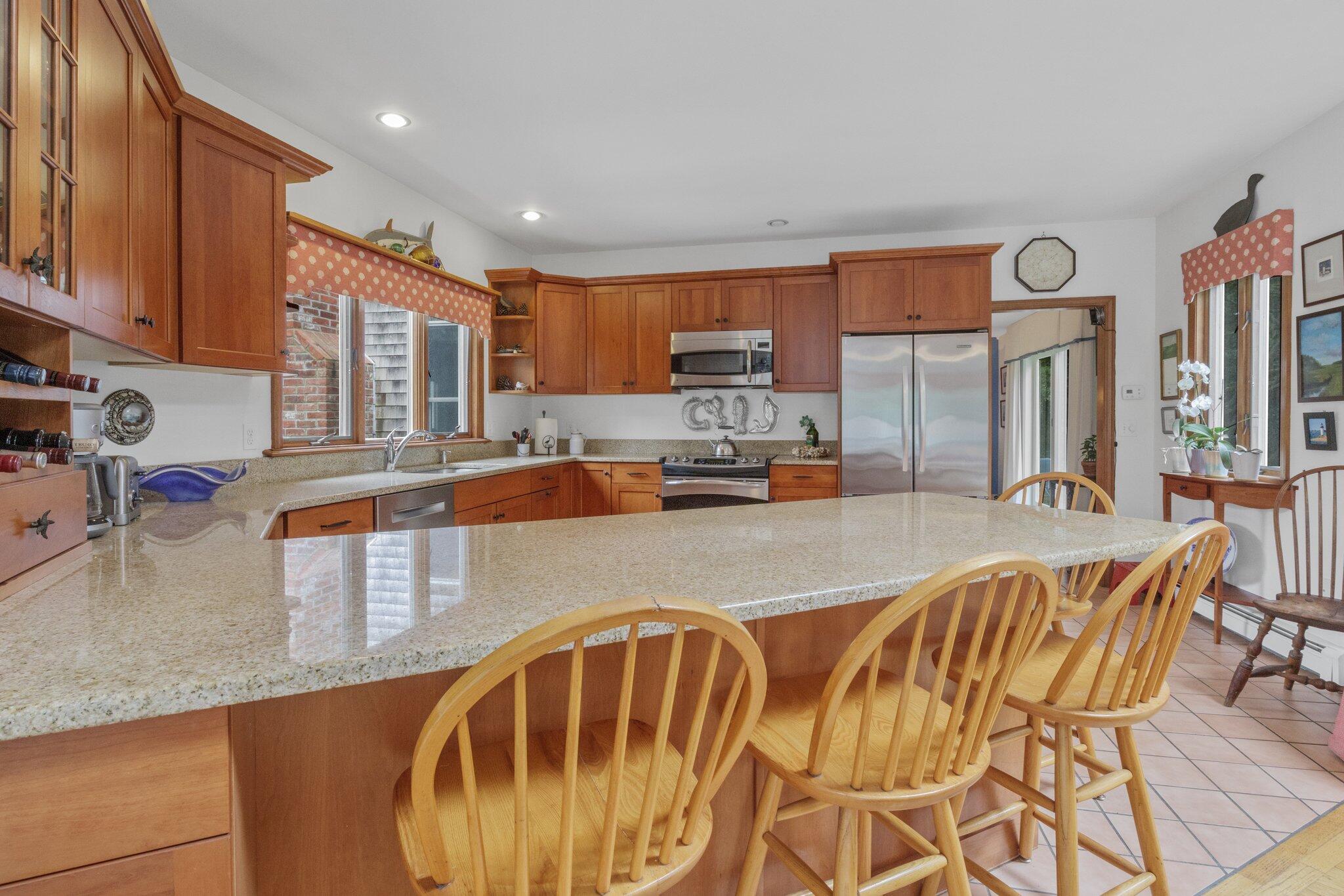 390 Old Harbor Road Chatham, MA 02633 - Photo 18 of 53 16-web-or-mls-390-old-harbor-rd