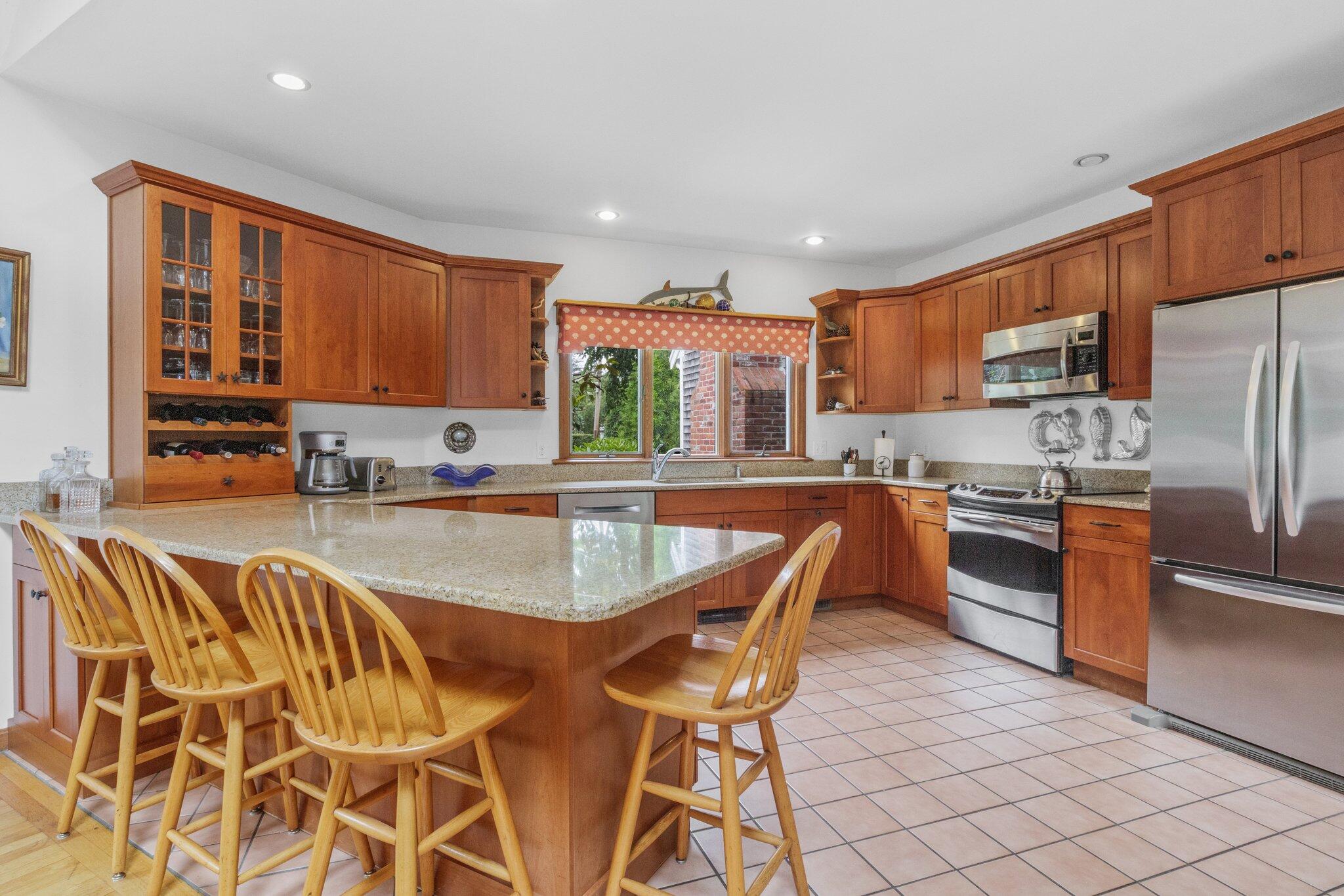 390 Old Harbor Road Chatham, MA 02633 - Photo 19 of 53 17-web-or-mls-390-old-harbor-rd