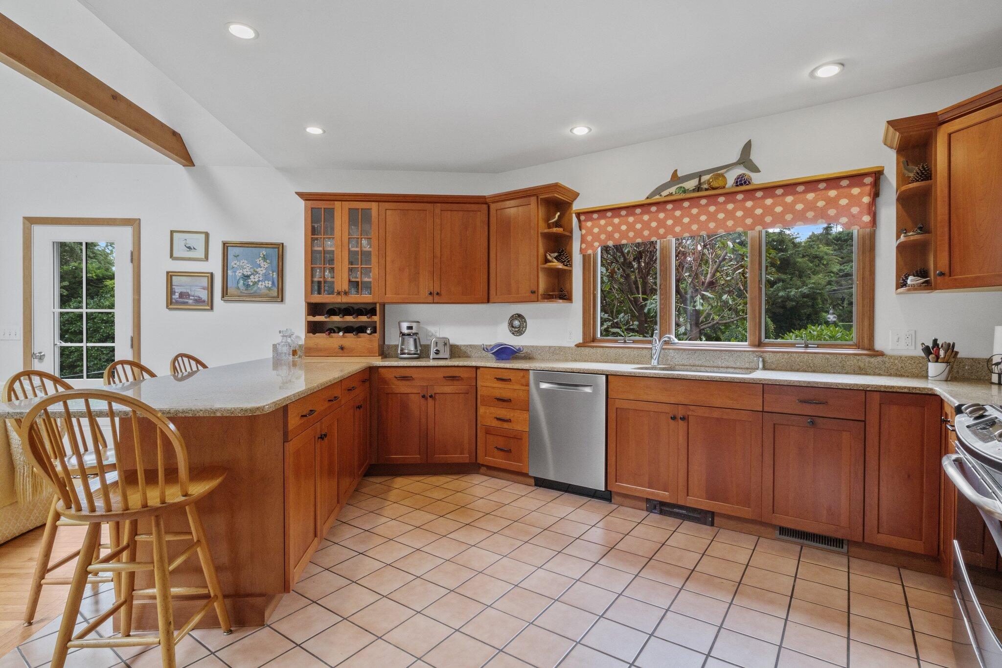 390 Old Harbor Road Chatham, MA 02633 - Photo 20 of 53 18-web-or-mls-390-old-harbor-rd