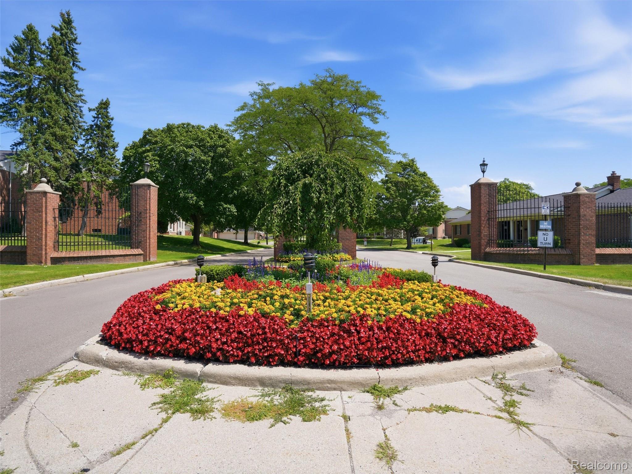 29636 Middlebelt Road, Unit 2602 Farmington, MI 48334 - Photo 33 of 34 35-DSC04303.jpg
