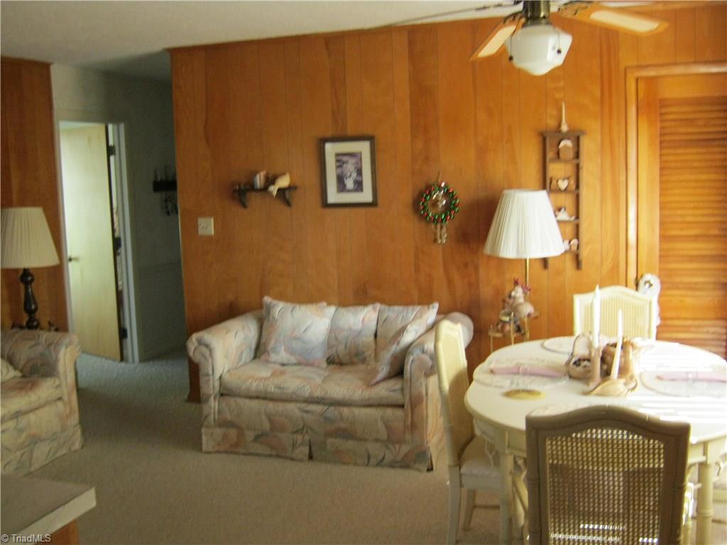 127 Hiatt Road Thomasville, NC 27360 - Photo 8 of 19 Gallery Image 8