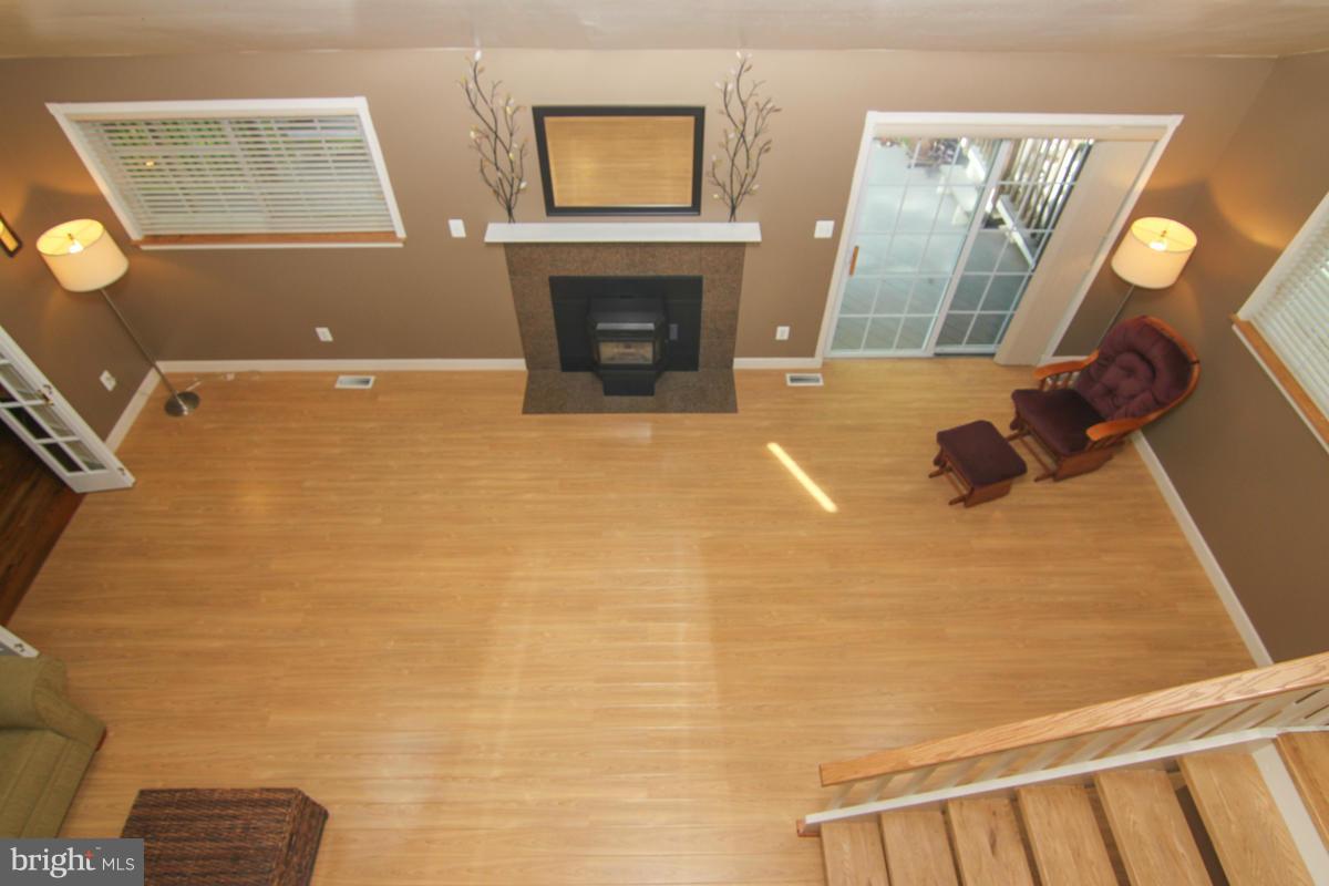 1533 Snug Harbor Road Shady Side, MD 20764 - Photo 13 of 24 Living Room