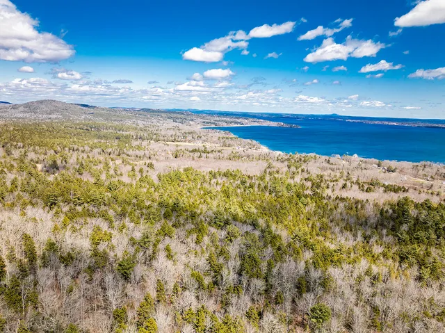 $699,000 | 14-6 Atlantic Highway, Lincolnville, ME 04849