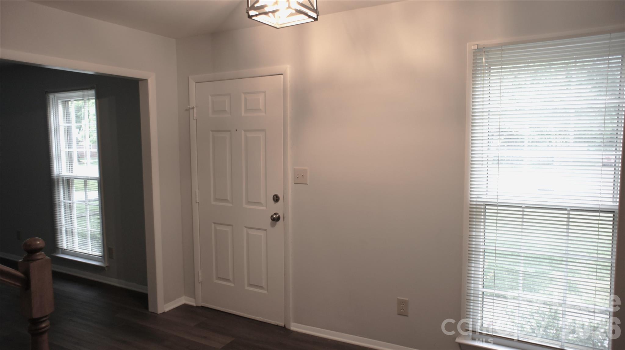 10000 Ridgemore Drive Charlotte, NC 28277 - Photo 3 of 43