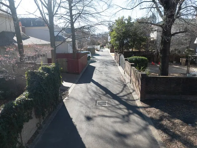 $399,000 | 866 River Park Drive, Memphis, TN 38103