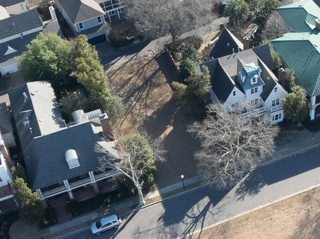 $399,000 | 866 River Park Drive, Memphis, TN 38103