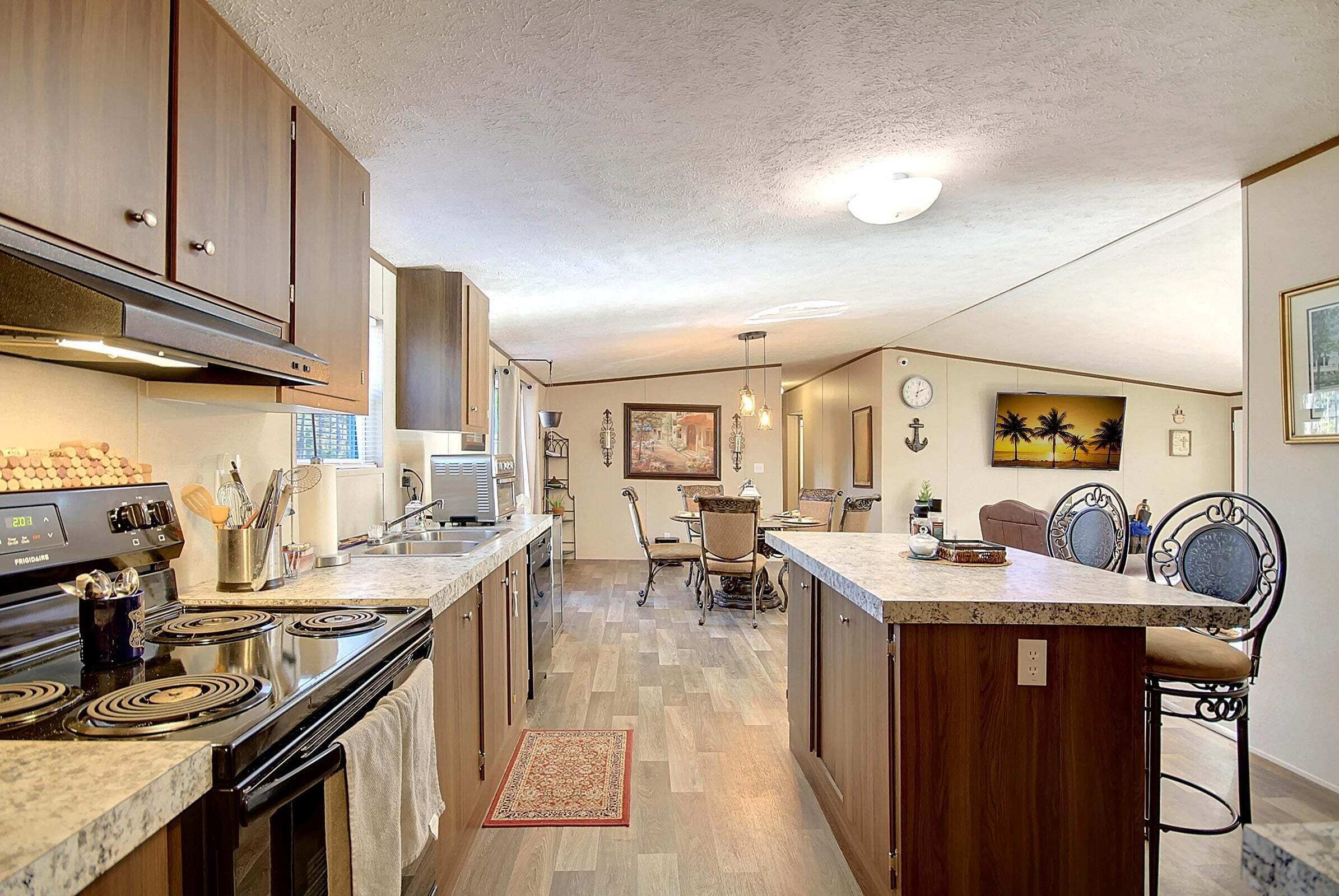 2276 Bethera Road Bonneau, SC 29431 - Photo 8 of 19 20221205180155608676000000-o