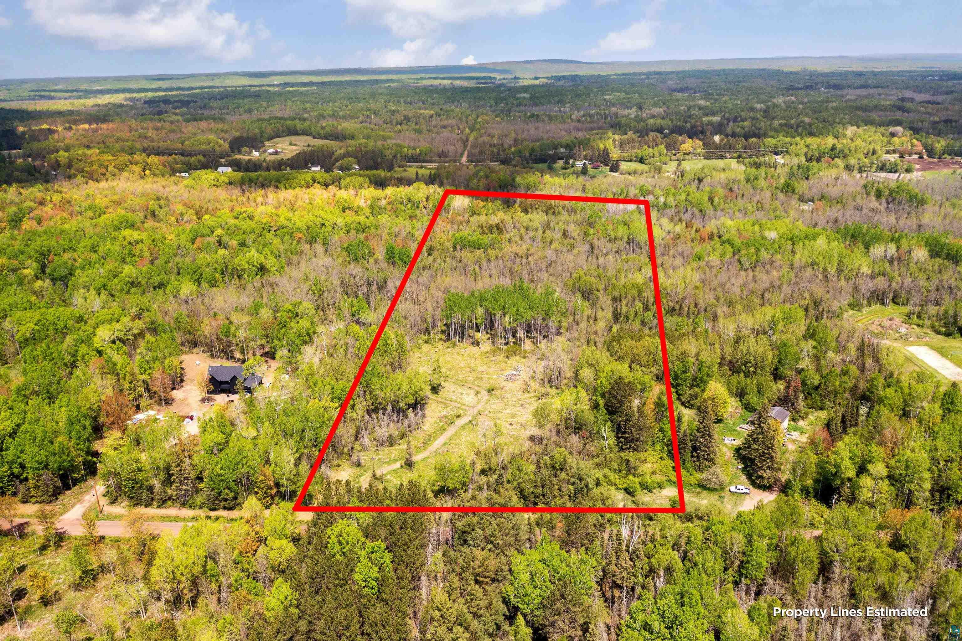 2597 Lauren Road Duluth, MN 55804 - Photo 3 of 26