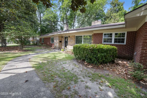 $319,900 | 413 North Franklin Street, Whiteville, NC 28472