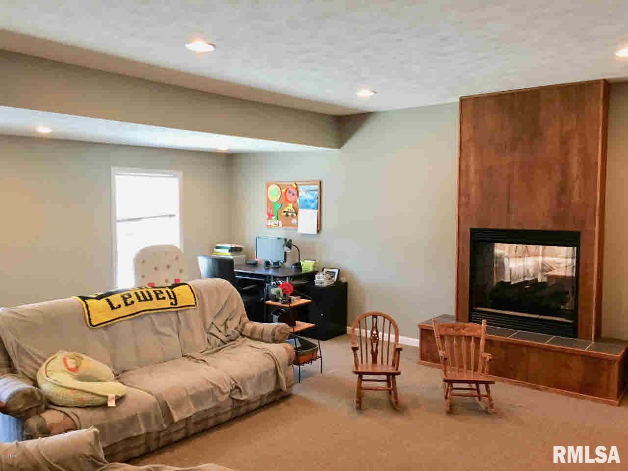 16095 Old Creal Springs Road Marion, IL 62959 - Photo 23 of 58 Gallery Image 23