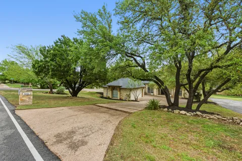 $630,000 | 3216 Lakeway Boulevard, Austin, TX 78734