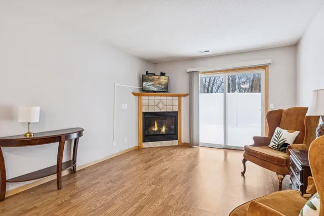 $269,000 | 1012 18th Avenue Southeast, Forest Lake, MN 55025