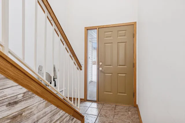 $269,000 | 1012 18th Avenue Southeast, Forest Lake, MN 55025